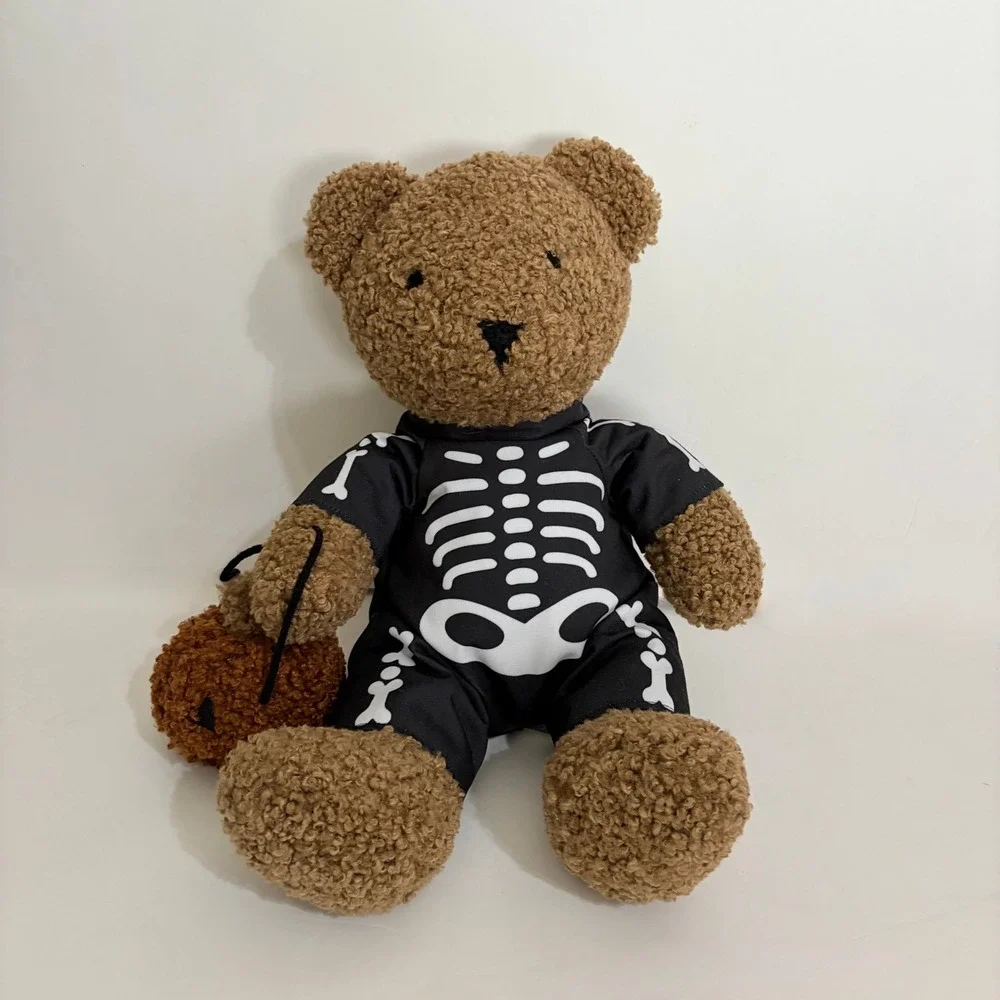 NWT! POTTERY BARN Theo Teddy Trick-or-Treating Pillow Bear Halloween Potterybarn